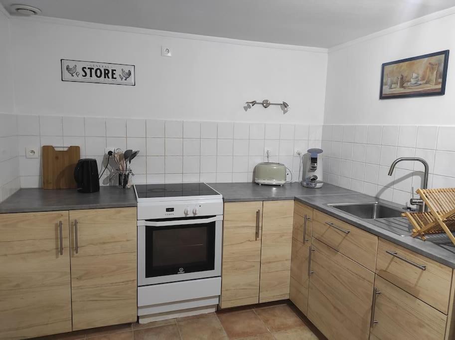 Gite A La Campagne, Proche Carcassonne Alairac Bagian luar foto